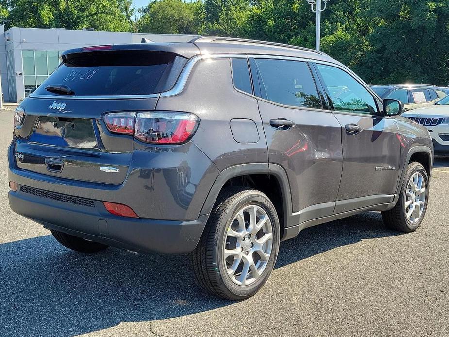 new 2024 Jeep Compass car, priced at $30,360