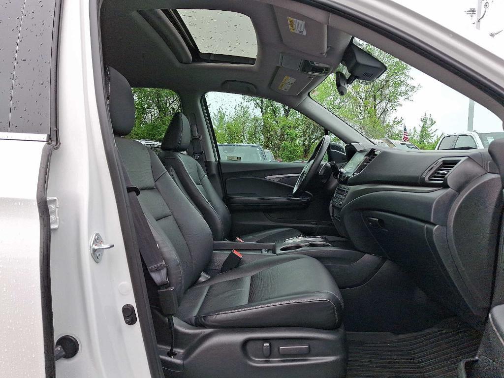 used 2023 Honda Ridgeline car, priced at $32,967