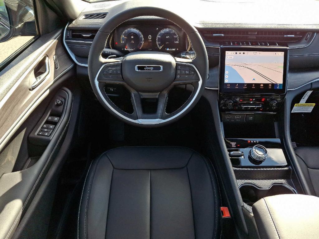 new 2025 Jeep Grand Cherokee car, priced at $49,430