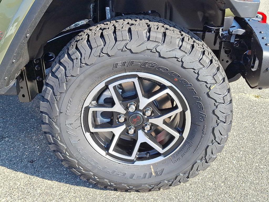 new 2025 Jeep Wrangler car, priced at $51,890