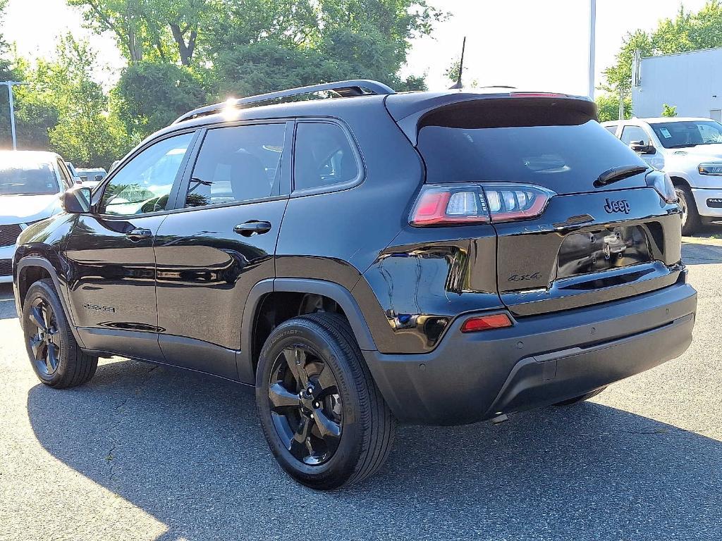 used 2023 Jeep Cherokee car, priced at $24,956