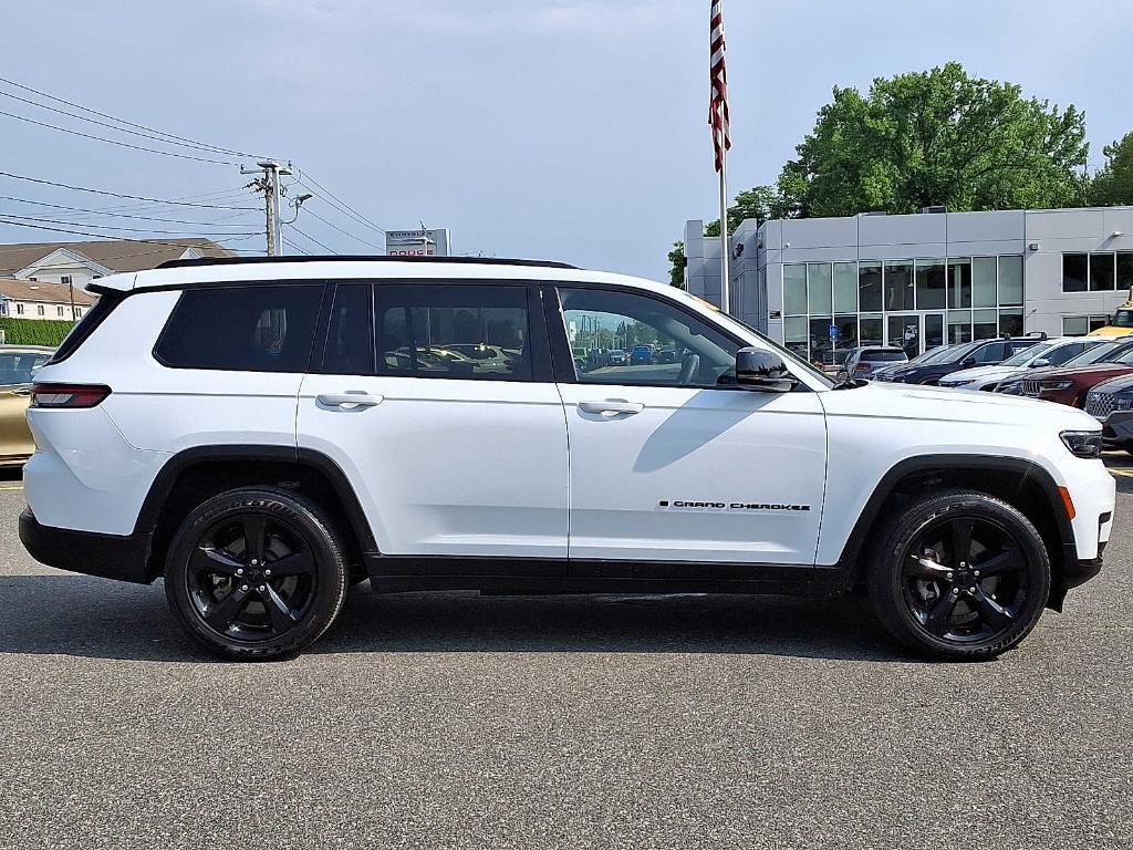 used 2023 Jeep Grand Cherokee L car, priced at $31,012