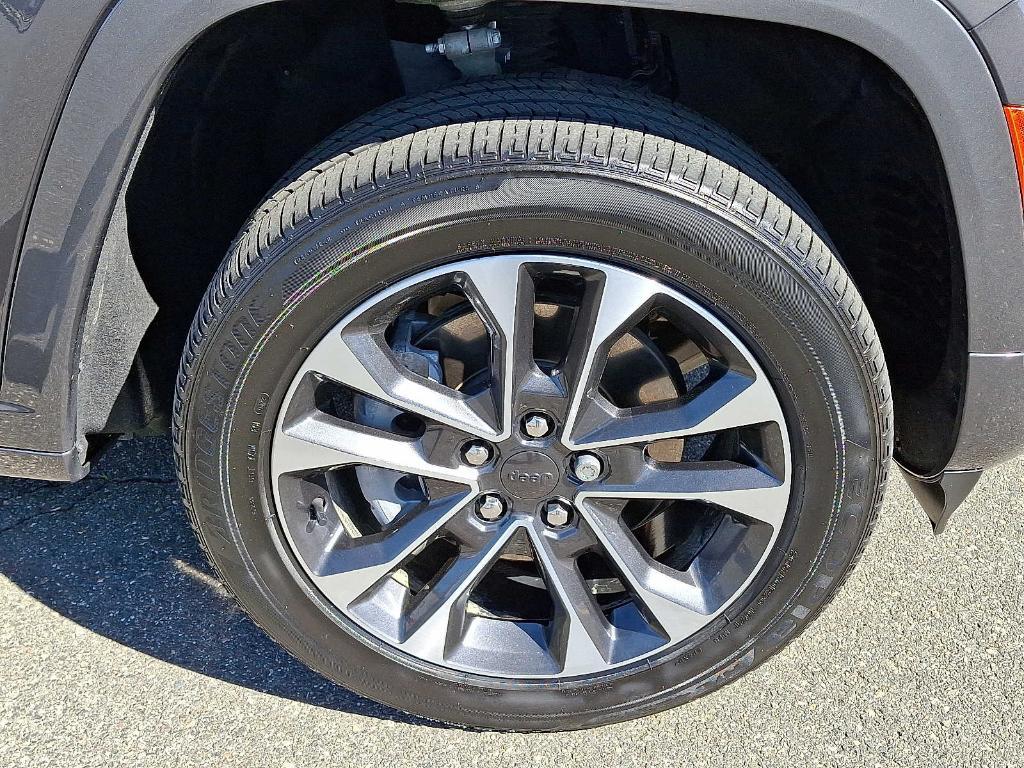 used 2023 Jeep Grand Cherokee 4xe car, priced at $38,632
