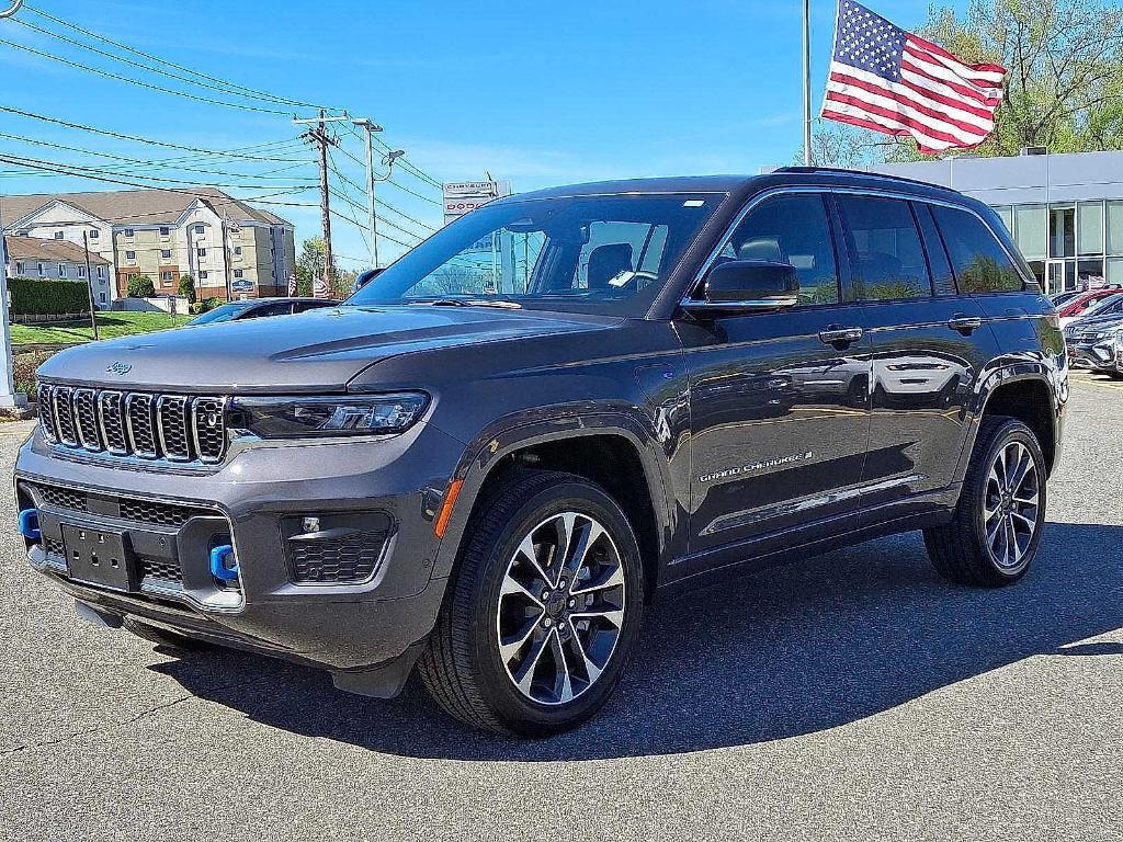 used 2023 Jeep Grand Cherokee 4xe car, priced at $39,128