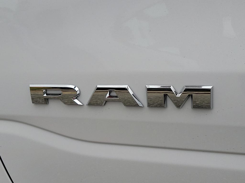 new 2025 Ram 1500 car, priced at $61,415