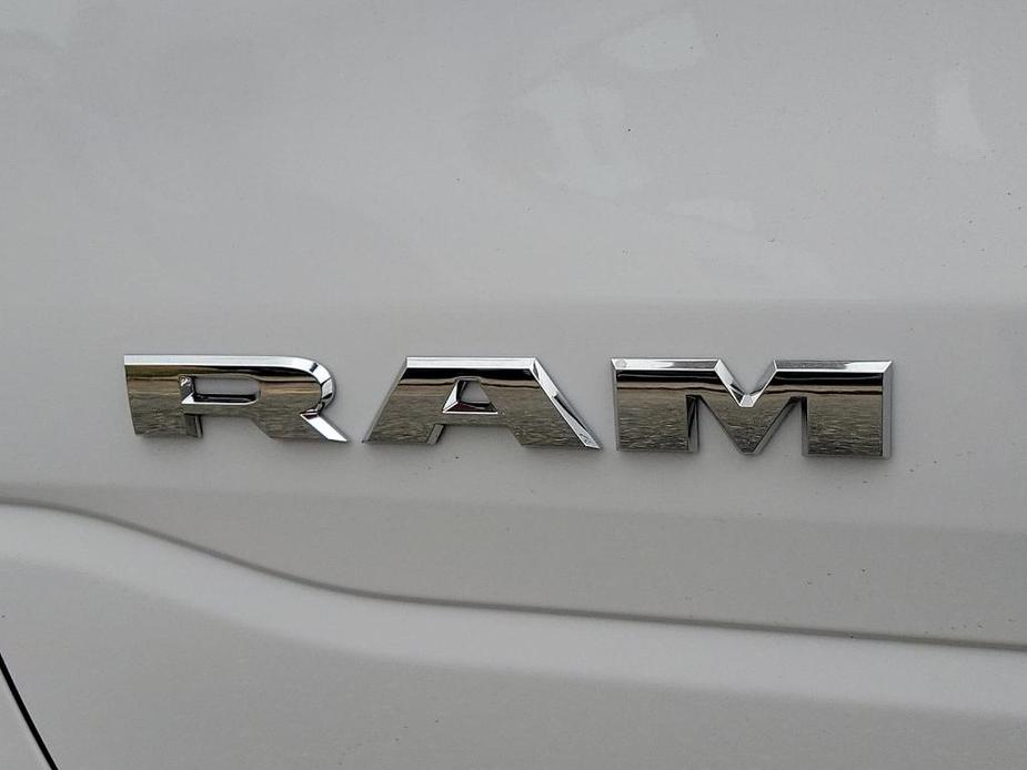 new 2025 Ram 1500 car, priced at $59,415