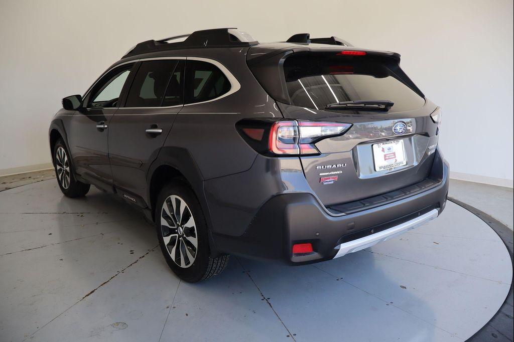 used 2025 Subaru Outback car, priced at $36,904