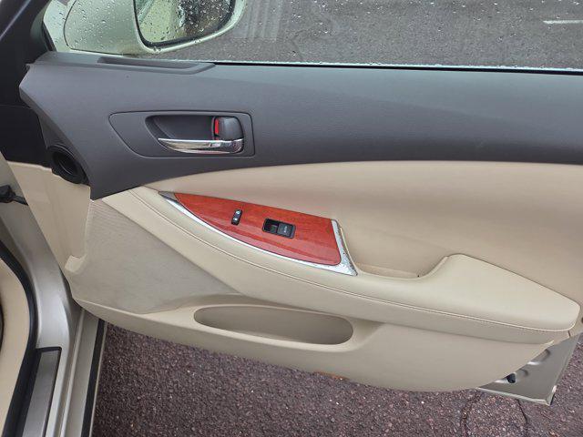 used 2011 Lexus ES 350 car, priced at $10,933
