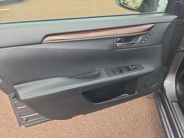used 2015 Lexus ES 350 car, priced at $17,839