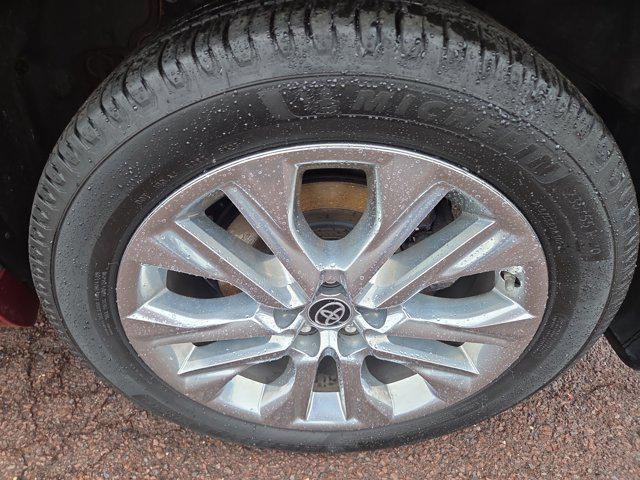 used 2022 Toyota Highlander Hybrid car, priced at $38,500