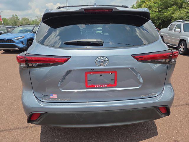 used 2020 Toyota Highlander car, priced at $24,838