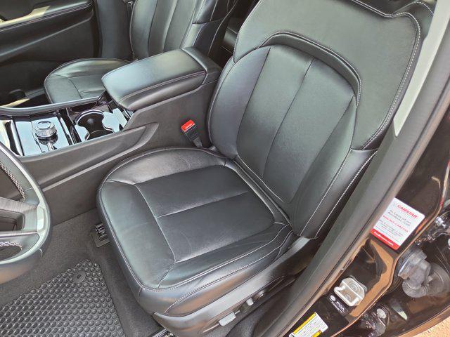used 2022 Jeep Grand Cherokee car, priced at $33,770