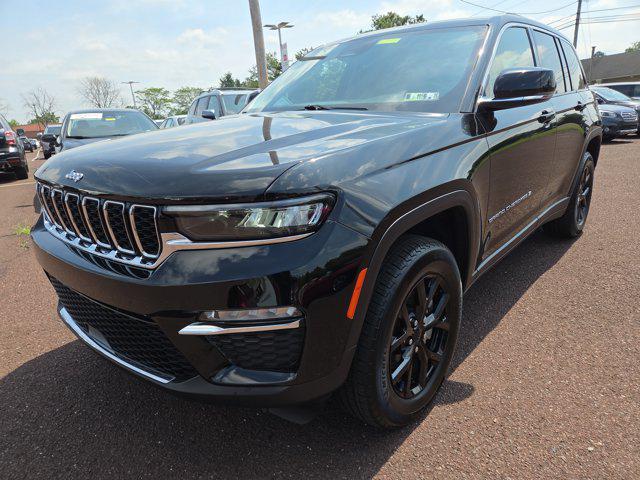 used 2022 Jeep Grand Cherokee car, priced at $33,770