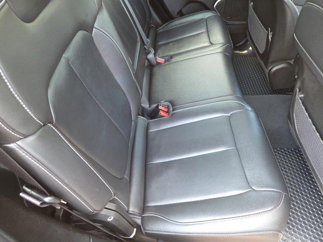 used 2022 Jeep Grand Cherokee car, priced at $33,770