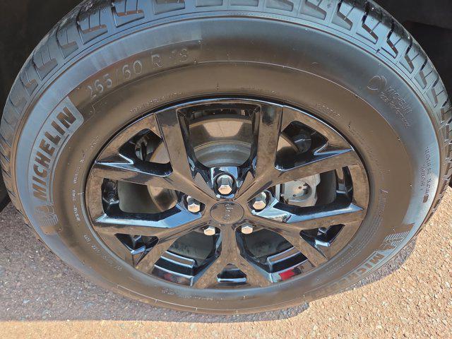 used 2022 Jeep Grand Cherokee car, priced at $33,770