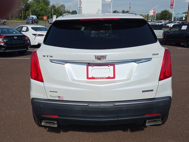 used 2018 Cadillac XT5 car, priced at $20,337