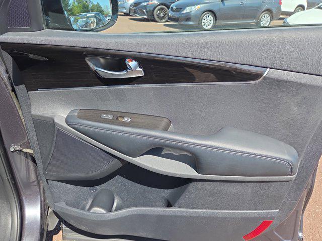 used 2019 Kia Sorento car, priced at $21,977