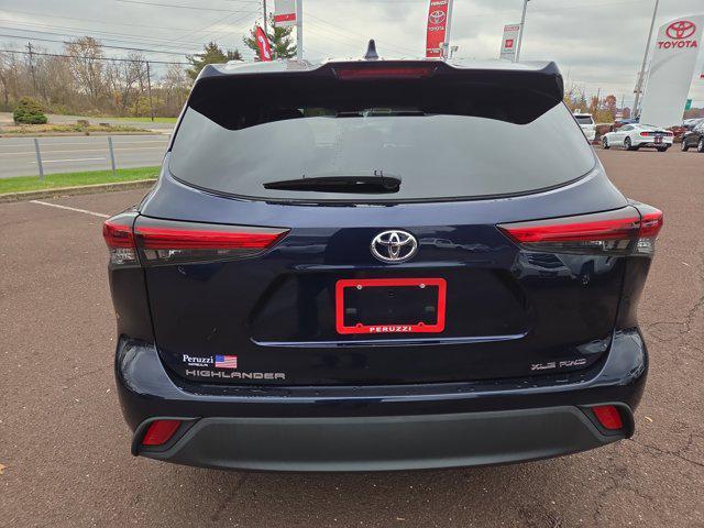 used 2021 Toyota Highlander car, priced at $31,943