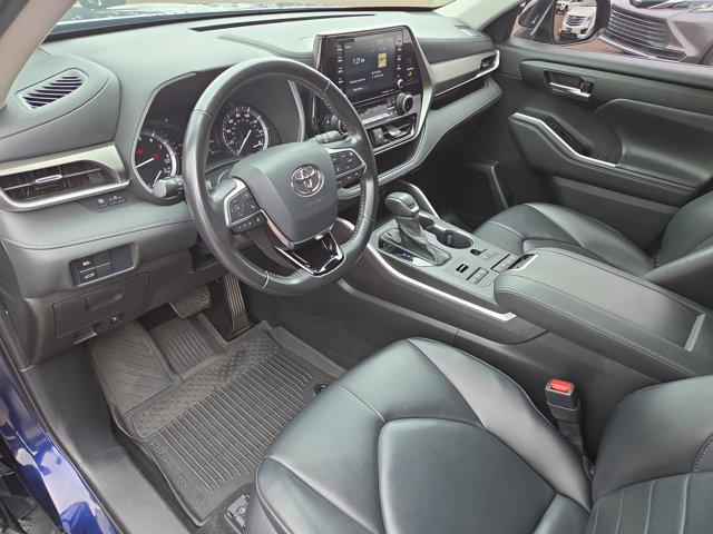 used 2021 Toyota Highlander car, priced at $31,943