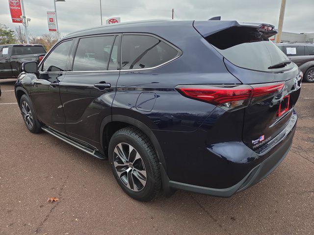 used 2021 Toyota Highlander car, priced at $31,943