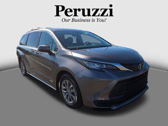 used 2021 Toyota Sienna car, priced at $30,471