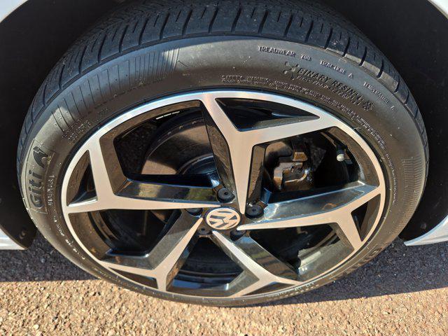 used 2022 Volkswagen Passat car, priced at $22,173