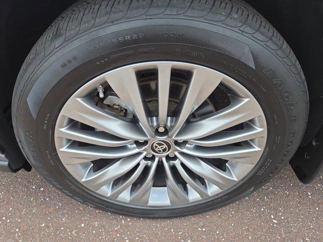used 2020 Toyota Highlander car, priced at $35,500