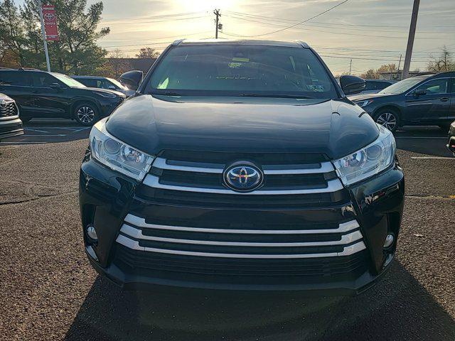 used 2017 Toyota Highlander Hybrid car, priced at $24,990