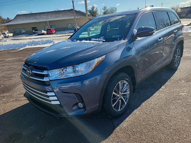 used 2019 Toyota Highlander car, priced at $30,990