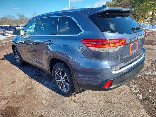 used 2019 Toyota Highlander car, priced at $30,990