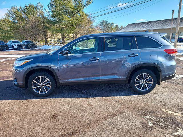 used 2019 Toyota Highlander car, priced at $30,990