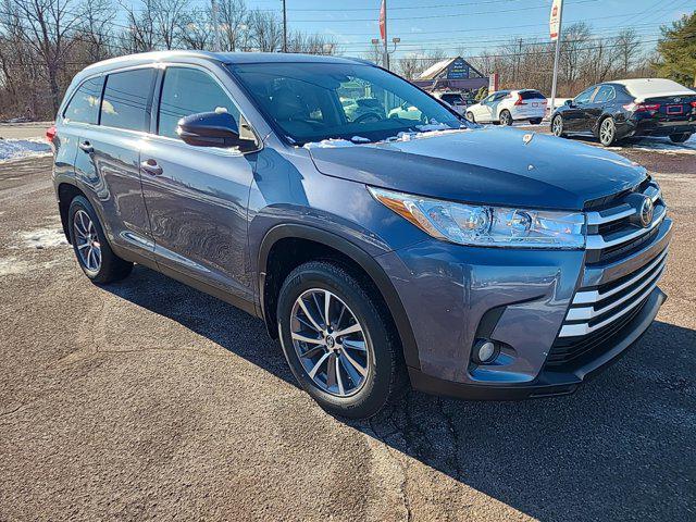 used 2019 Toyota Highlander car, priced at $30,990