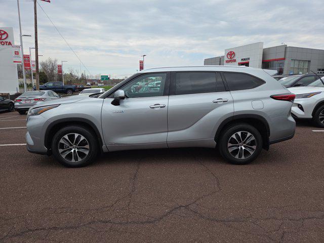 used 2021 Toyota Highlander Hybrid car, priced at $46,500