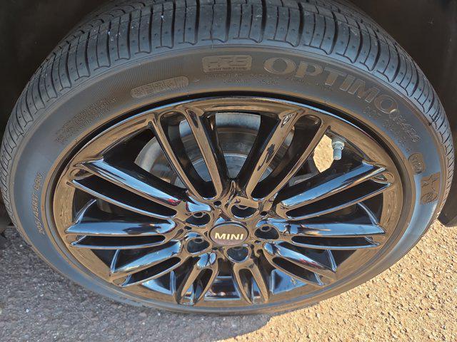 used 2022 MINI Hardtop car, priced at $26,990
