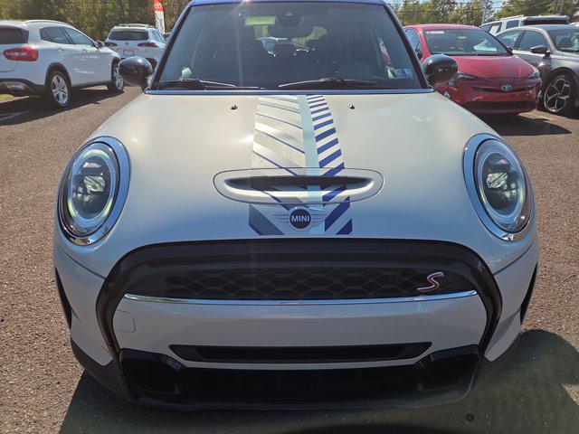used 2022 MINI Hardtop car, priced at $26,990