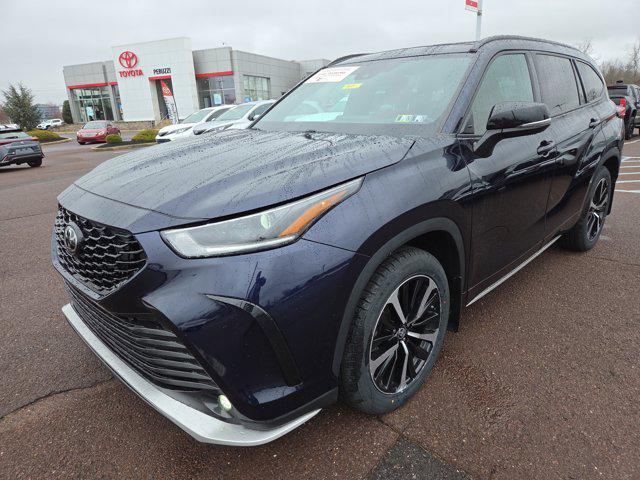 used 2022 Toyota Highlander car, priced at $43,722