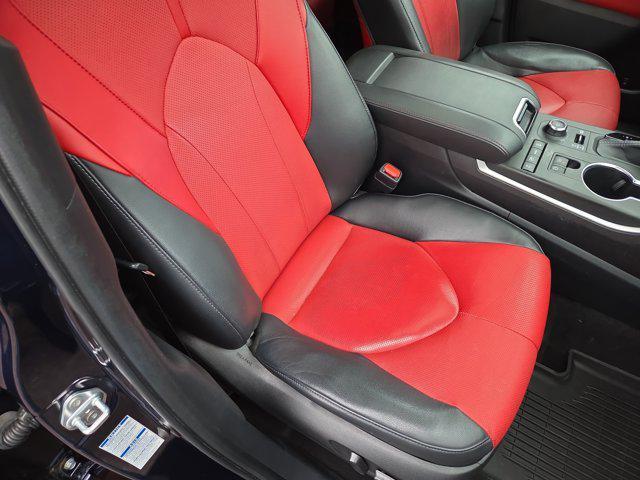 used 2022 Toyota Highlander car, priced at $43,722