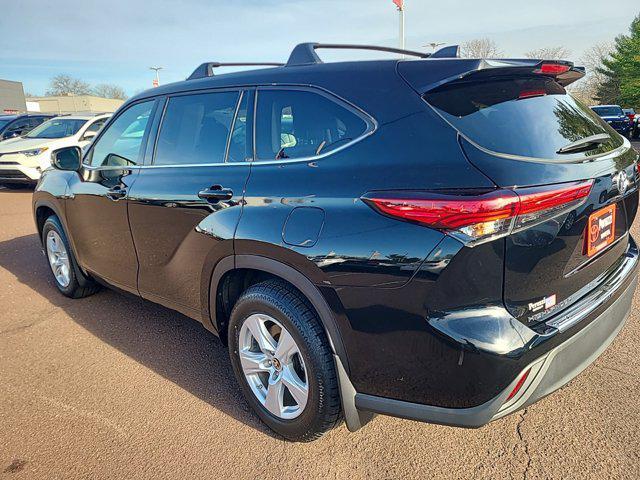 used 2022 Toyota Highlander car, priced at $33,990