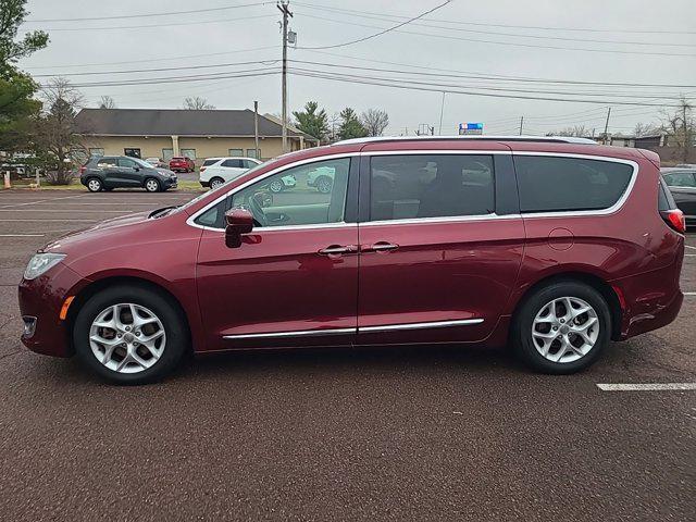 used 2018 Chrysler Pacifica car, priced at $16,891