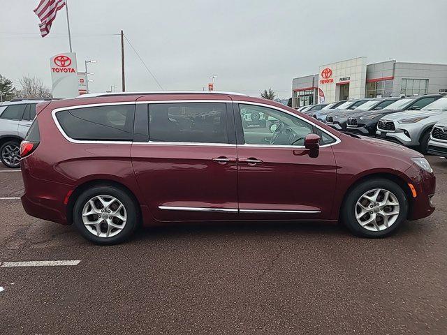 used 2018 Chrysler Pacifica car, priced at $16,891