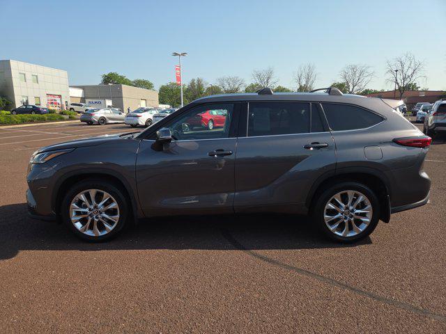 used 2021 Toyota Highlander car, priced at $36,196