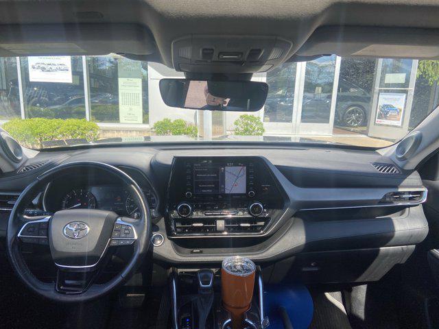 used 2021 Toyota Highlander car, priced at $45,990