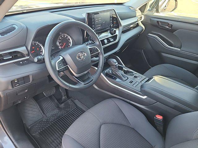 used 2022 Toyota Highlander car, priced at $33,990