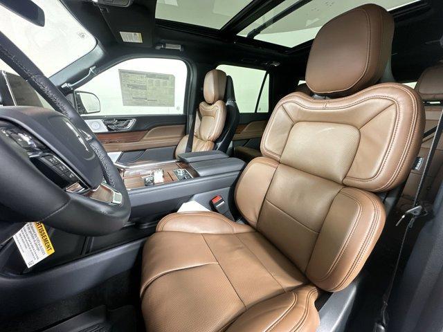 new 2024 Lincoln Navigator L car, priced at $108,785