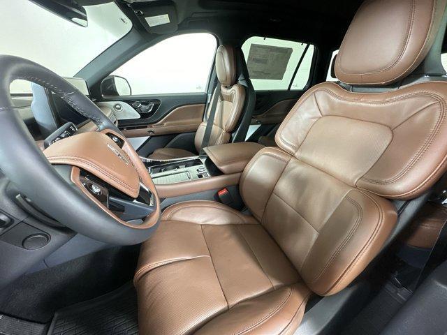 new 2025 Lincoln Aviator car, priced at $80,810