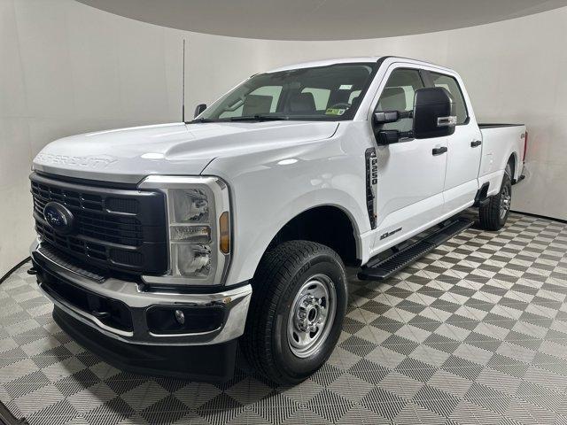 new 2024 Ford F-250 car, priced at $68,300