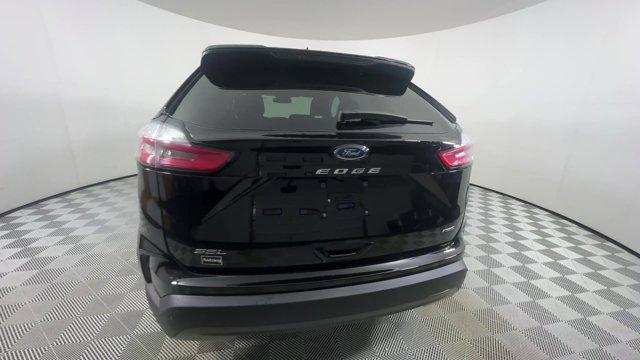 new 2024 Ford Edge car, priced at $43,905