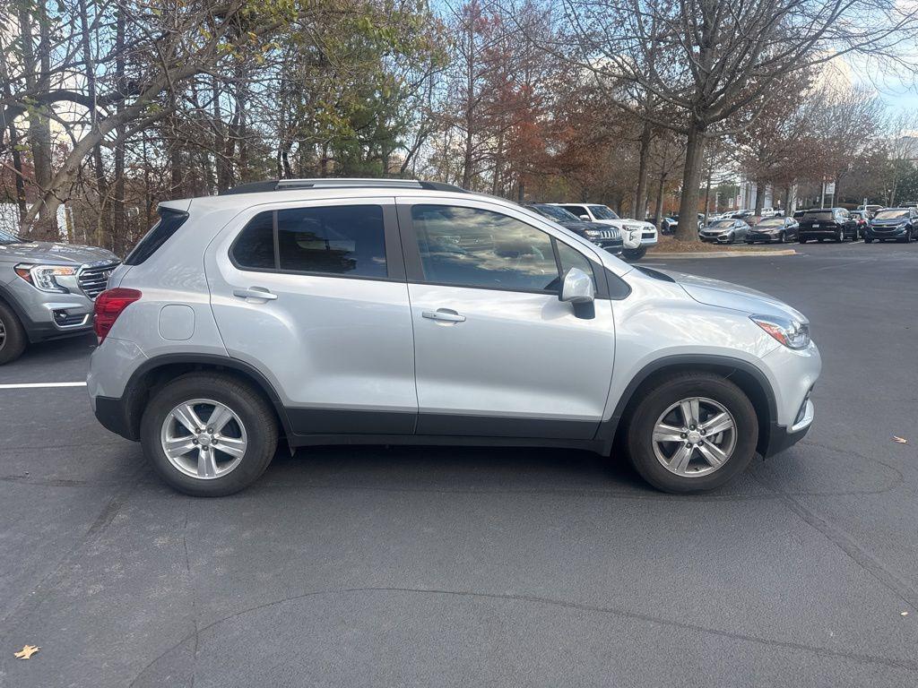 used 2022 Chevrolet Trax car, priced at $18,814