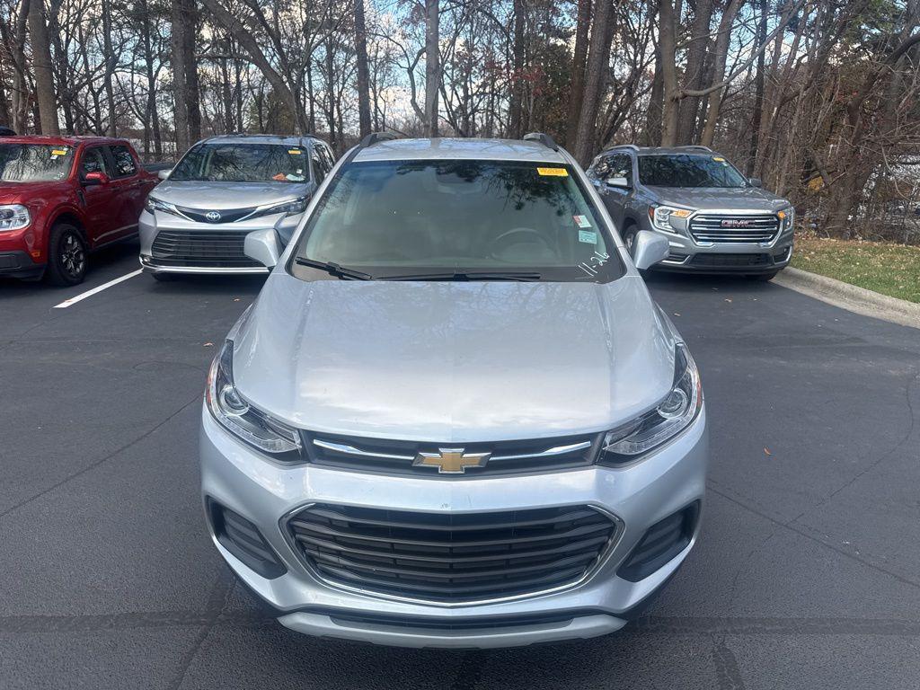 used 2022 Chevrolet Trax car, priced at $18,814
