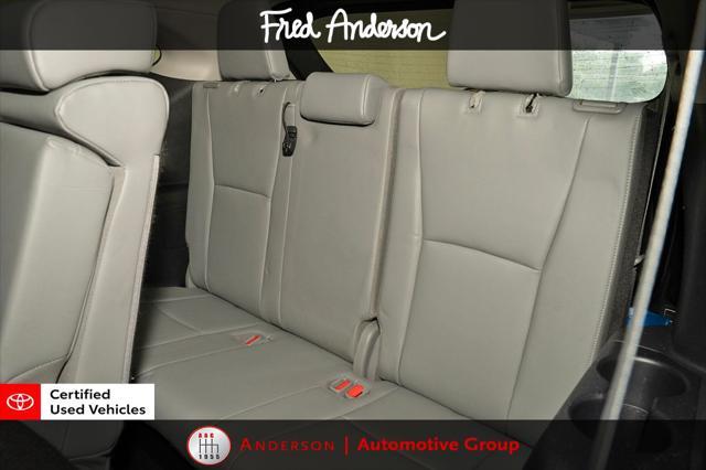 used 2023 Toyota Highlander car, priced at $42,373